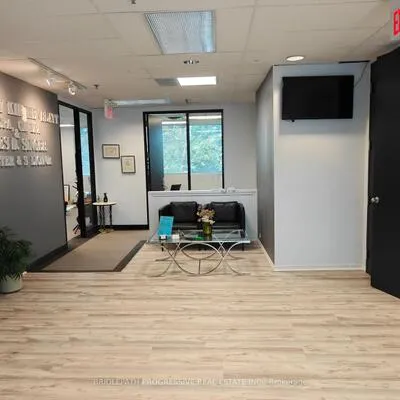 8901,&nbsp;Woodbine, Buttonville, Markham