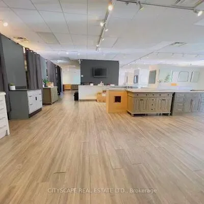 100,&nbsp;Steelcase, Milliken Mills West, Markham