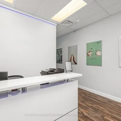 7191,&nbsp;Yonge, Grandview, Markham