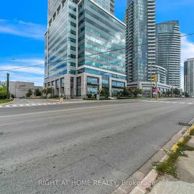 7191, Yonge, Grandview, Markham