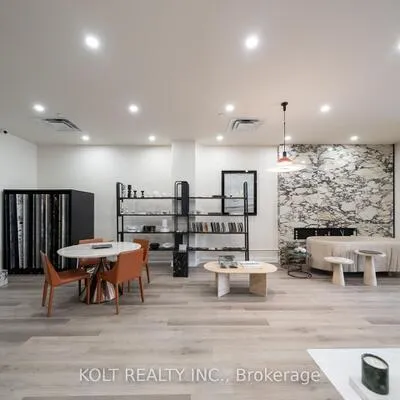 330,&nbsp;Esna Park, Milliken Mills West, Markham