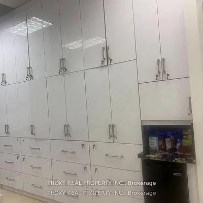 7163,&nbsp;Yonge, Grandview, Markham