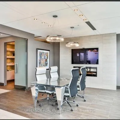7191,&nbsp;Yonge, Thornhill, Markham