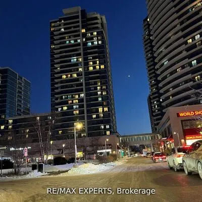 7163,&nbsp;Yonge, Thornhill, Markham