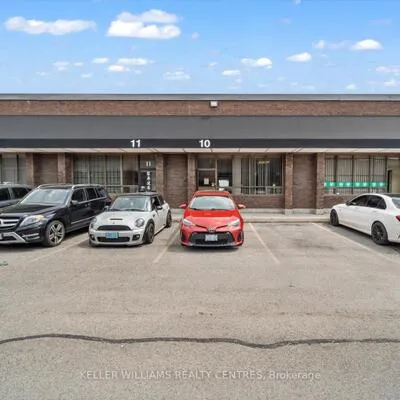 90,&nbsp;Esna Park, Milliken Mills West, Markham