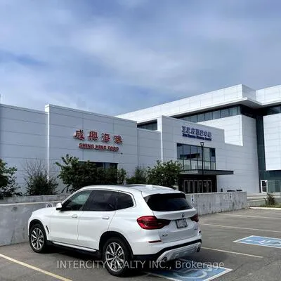 9390,&nbsp;Woodbine, Cachet, Markham
