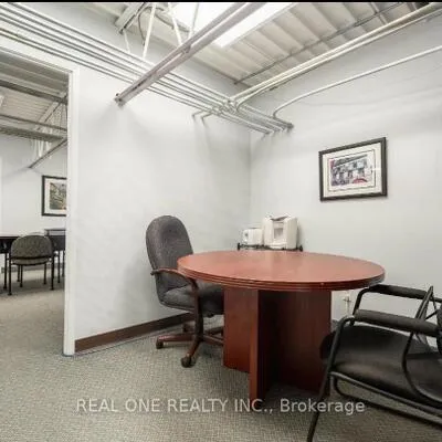 145,&nbsp;Royal Crest, Milliken Mills West, Markham