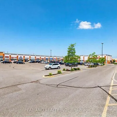 150,&nbsp;New Delhi, Cedarwood, Markham