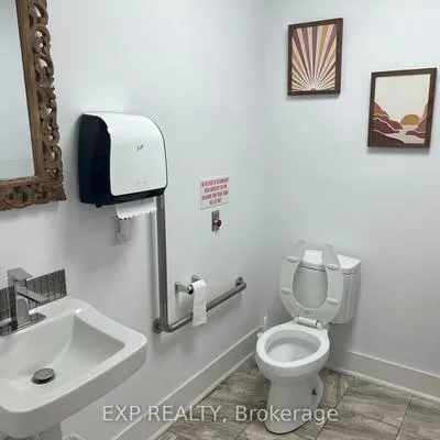 1185,&nbsp;Queensway, Dixie, Mississauga