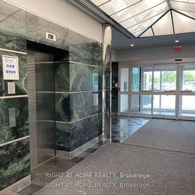 2800,&nbsp;Skymark, Airport Corporate, Mississauga