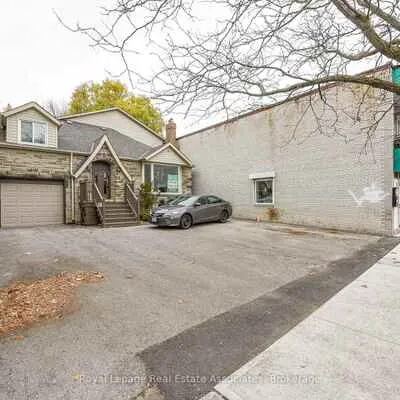 270,&nbsp;Lakeshore, Port Credit, Mississauga