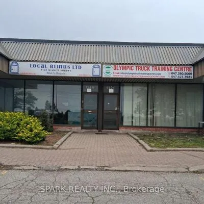 1121, Derry, Northeast, Mississauga