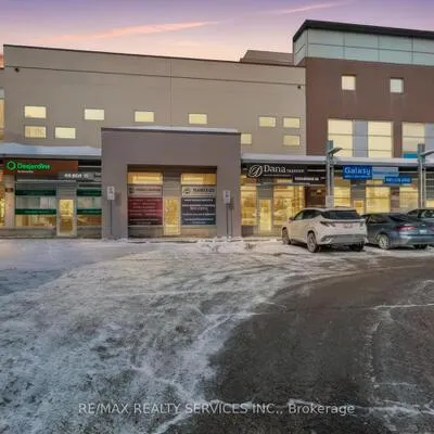 1065, Canadian, Northeast, Mississauga