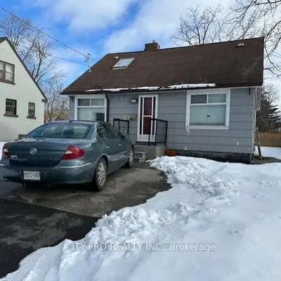 23,&nbsp;Pearl, Streetsville, Mississauga