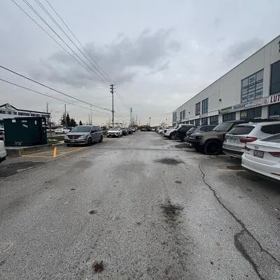 1332, Khalsa, Northeast, Mississauga