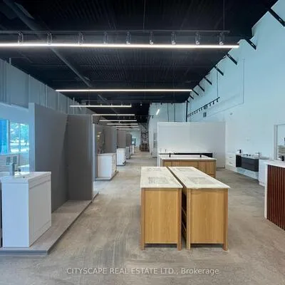 6150,&nbsp;Dixie, Northeast, Mississauga