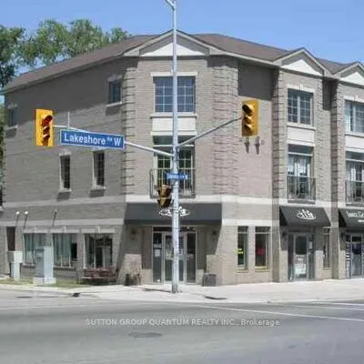 120,&nbsp;Lakeshore, Port Credit, Mississauga