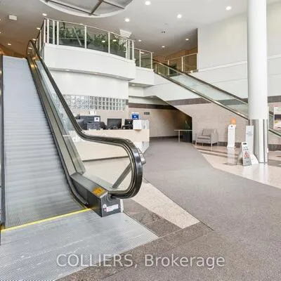 50,&nbsp;Burnhamthorpe, City Centre, Mississauga