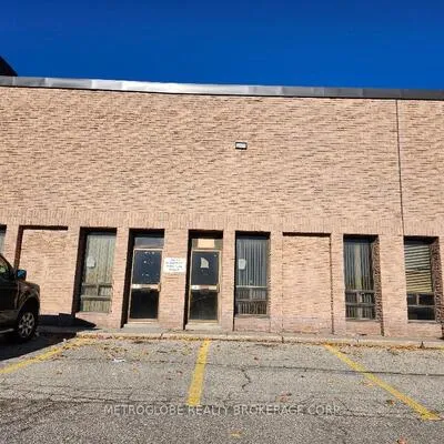 5511,&nbsp;Tomken, Northeast, Mississauga