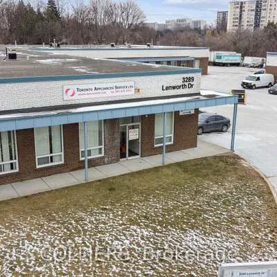 3289,&nbsp;Lenworth, Dixie, Mississauga