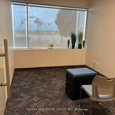 30,&nbsp;Topflight, Gateway, Mississauga