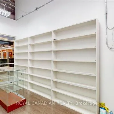 7215,&nbsp;Goreway, Malton, Mississauga
