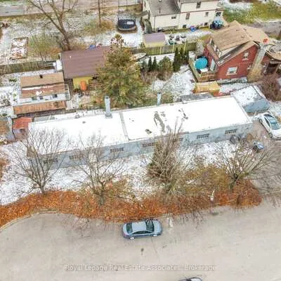 1089,&nbsp;Seneca, Port Credit, Mississauga