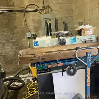 2430, Lucknow, Northeast, Mississauga