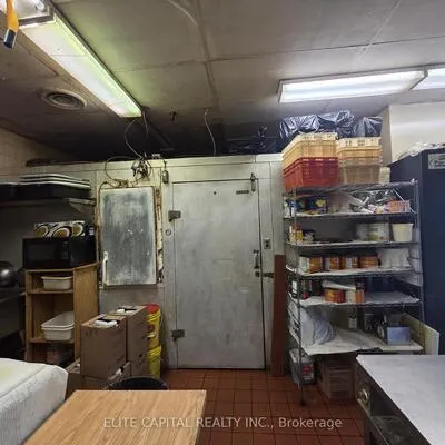 377, Burnhamthorpe, Rathwood, Mississauga