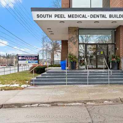 77,&nbsp;Queensway, Cooksville, Mississauga