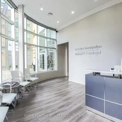 1065,&nbsp;Canadian, Northeast, Mississauga