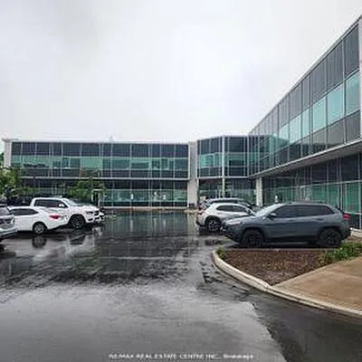 30,&nbsp;Topflight, Gateway, Mississauga