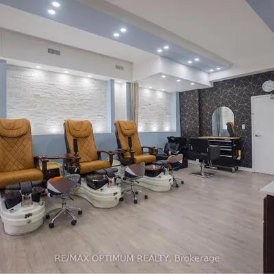 64,&nbsp;chesterwood, Mavis-Erindale, Mississauga