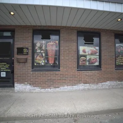 2465,&nbsp;Cawthra, Dixie, Mississauga