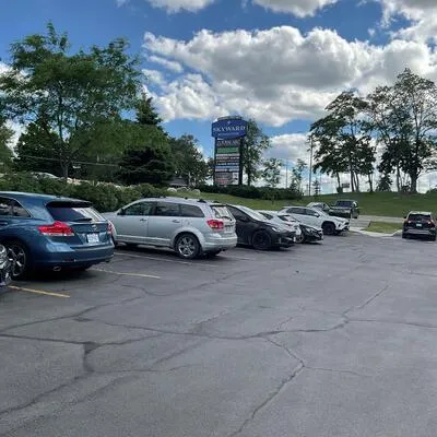 2255,&nbsp;Dundas, Erin Mills, Mississauga