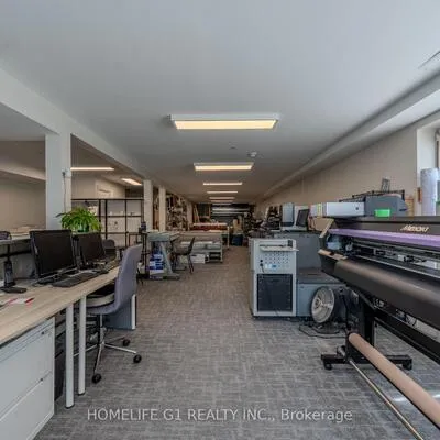 2601,&nbsp;Matheson, Airport Corporate, Mississauga