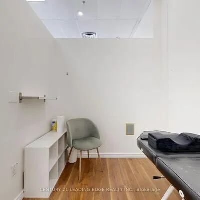 17080, Bathurst, Summerhill Estates, Newmarket