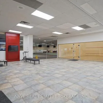 77-83, Davis, Bristol-London, Newmarket