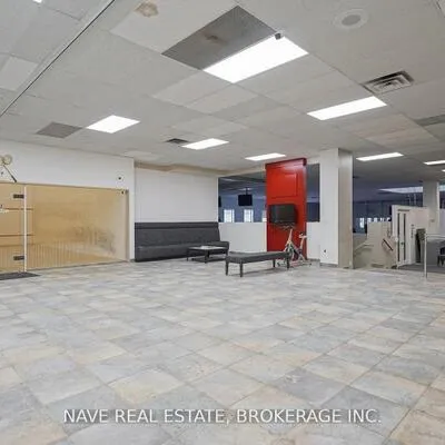 77-83, Davis, Bristol-London, Newmarket