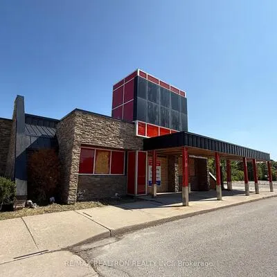 17215, Yonge, Newmarket Industrial Park, Newmarket