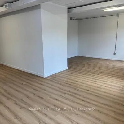 184,&nbsp;MAIN, Central Newmarket, Newmarket