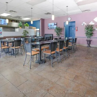 17310, Yonge, Glenway Estates, Newmarket