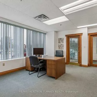 320,&nbsp;Harry Walker, Newmarket Industrial Park, Newmarket