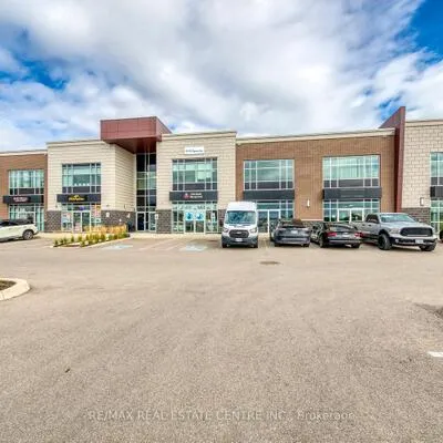 3475,&nbsp;Rebecca, 1014 - QE Queen Elizabeth, Oakville