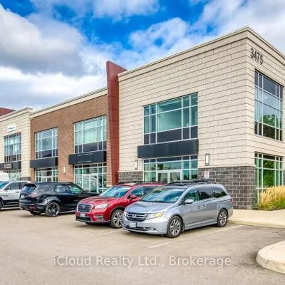 3475, Rebecca, 1014 - QE Queen Elizabeth, Oakville