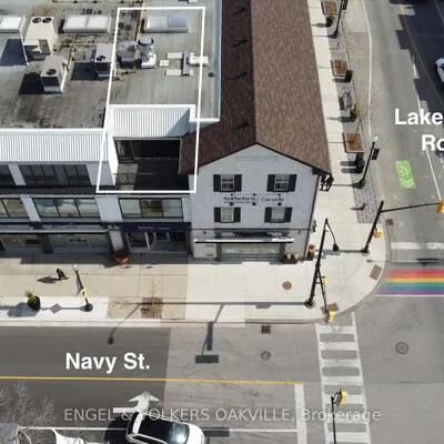 125, Lakeshore, 1013 - OO Old Oakville, Oakville