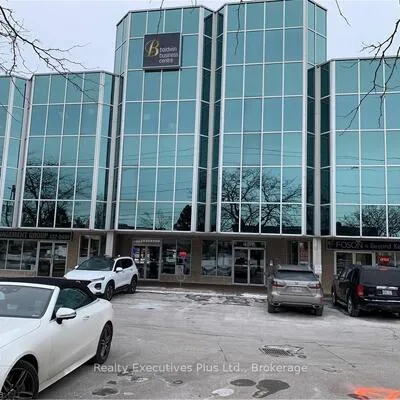 466,&nbsp;Speers, 1014 - QE Queen Elizabeth, Oakville