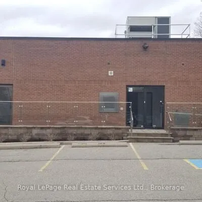 60,&nbsp;Lakeshore, 1002 - CO Central, Oakville