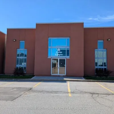 1273,&nbsp;North Service, 1014 - QE Queen Elizabeth, Oakville