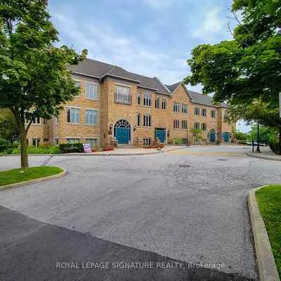 416,&nbsp;North Service, 1014 - QE Queen Elizabeth, Oakville
